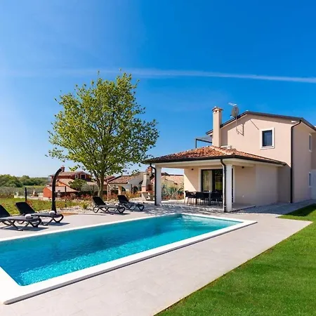Stefani Holiday home *