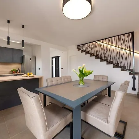 Stefani Holiday home